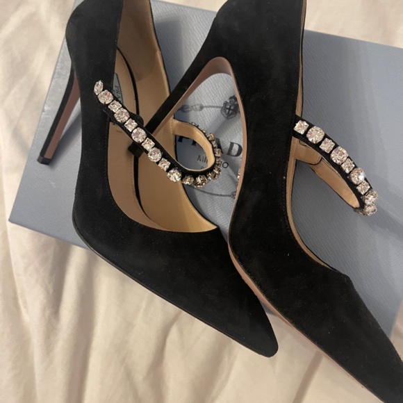 Prada pointy toe pumps - Picture 2 of 5